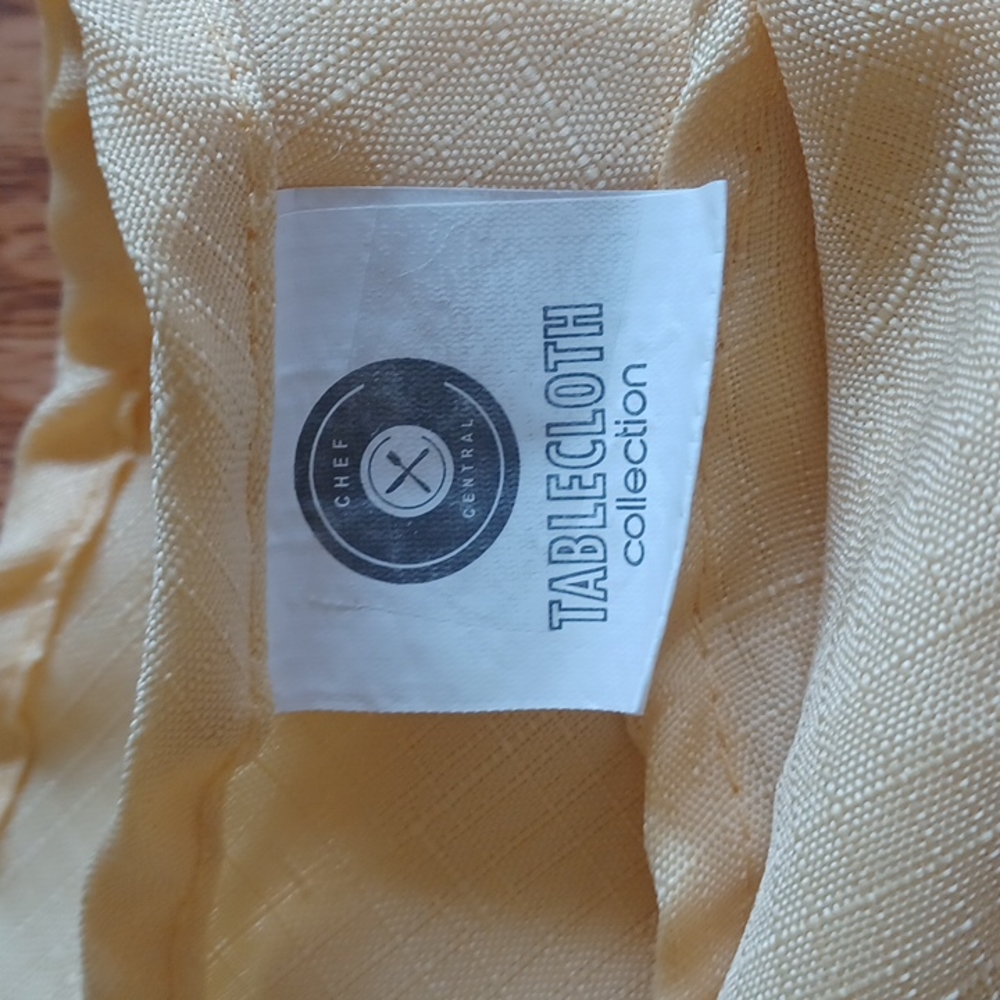Yellow Tablecloth - Picture 3 of 6